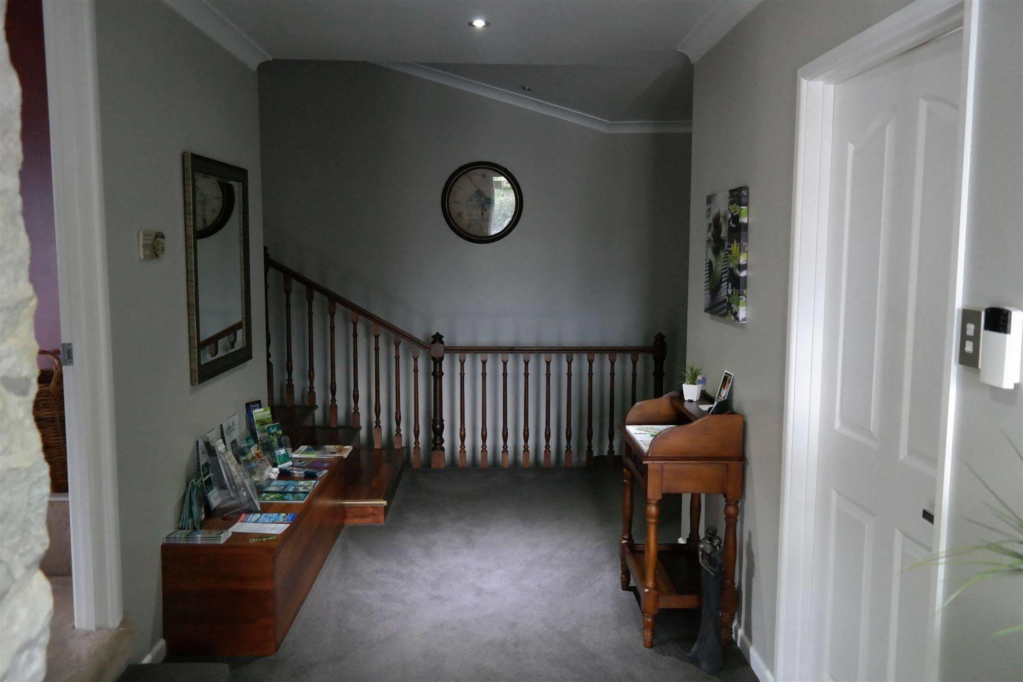 Sounds Vista B&B Picton Bagian luar foto